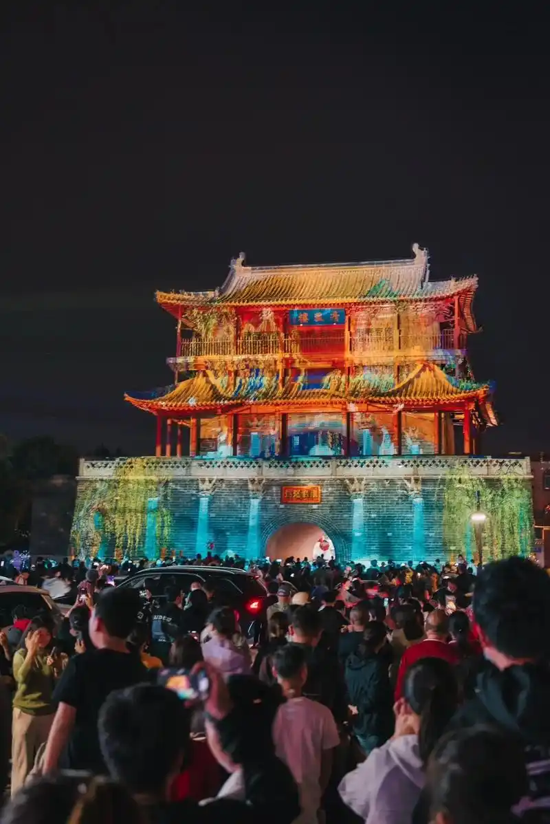 大唐不夜城之邢台分城.#旅行目的地清单 #古城夜景 #古建筑 - 抖音
