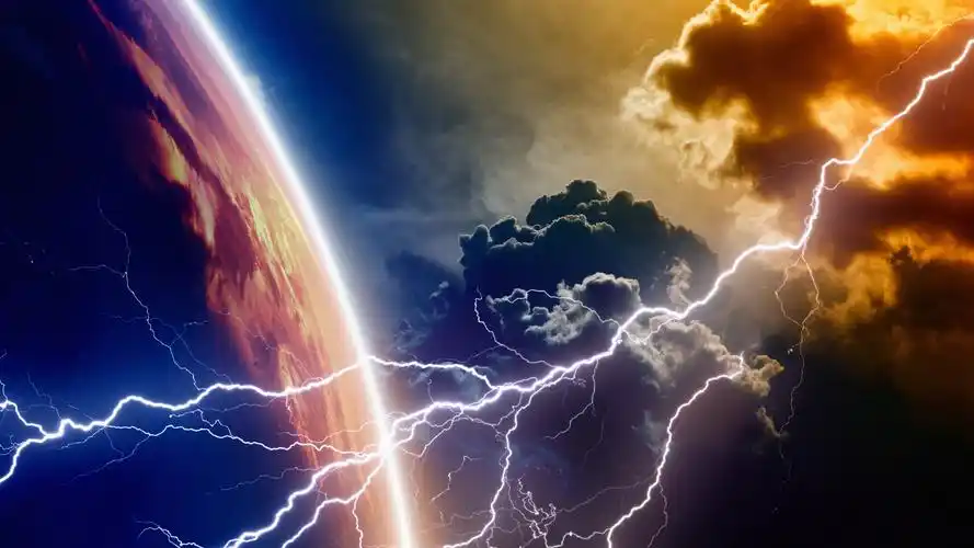 壁纸 行星,云,闪电 3840x2160 uhd 4k 高清壁纸, 图片, 照片