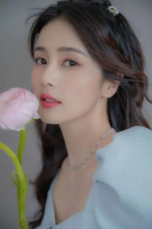 新垣结衣的神颜也崩了?牙套脸到底坑了多少女明星!