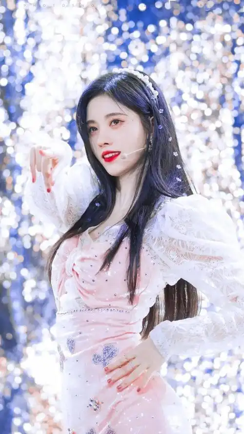 手机壁纸鞠婧祎