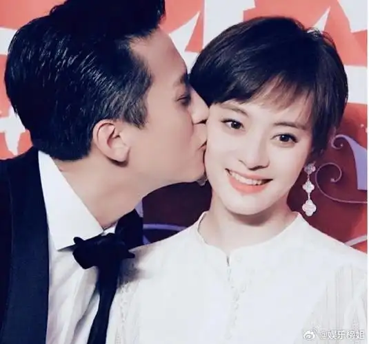 张若昀&唐艺昕  张杰&谢娜  邓超&孙俪  罗晋&唐嫣  吴京&谢楠  秦昊&