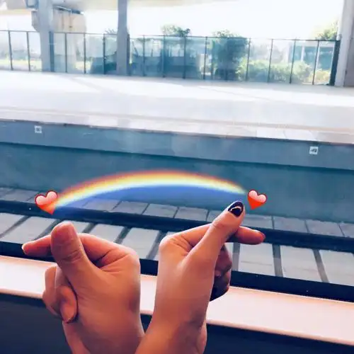 情侣秀恩爱最不适的一次