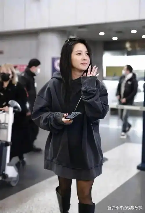 浪姐5路透照来了苗苗好辣妈柳岩很低调