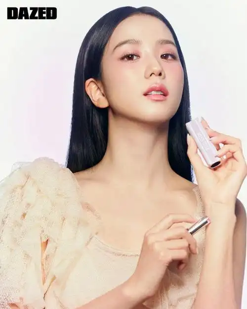 金智秀dazedkorea二月刊封面人物