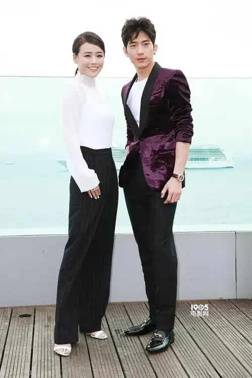 《盗墓笔记》戛纳首秀:井柏然帅气 马思纯干练