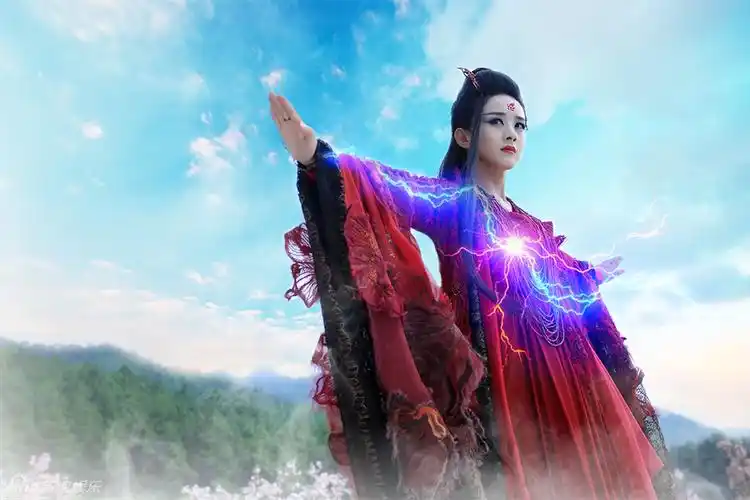 《花千骨》赵丽颖妖神装美艳赛武媚娘 红衣霸气不怒自威