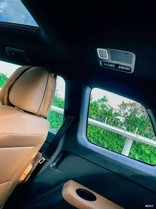 聊聊理想one乘坐空间