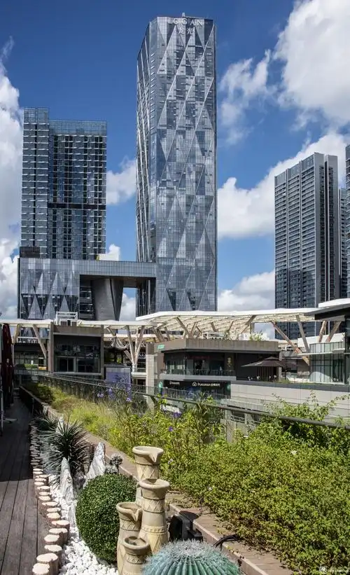 深圳红山6979文化广场