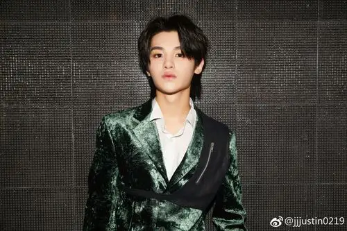 黄明昊 - 堆糖,美图壁纸兴趣社区