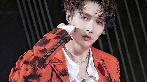 张艺兴『已调』勿盗 - 堆糖,美图壁纸兴趣社区