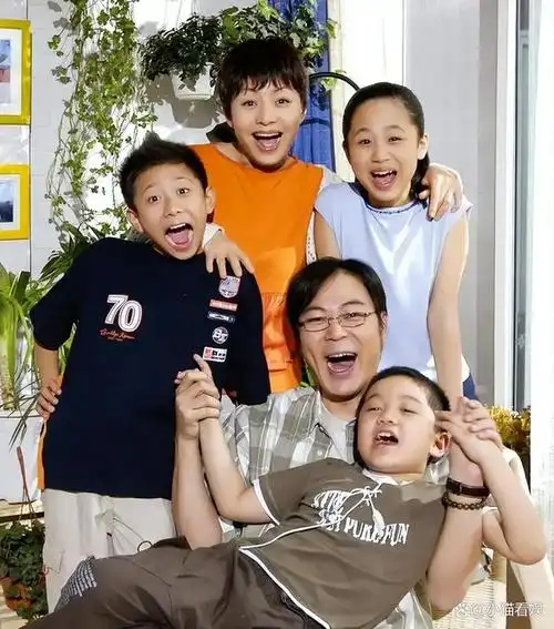 《家有儿女》10个小演员现状:境况差距巨大,有人加入开心麻花