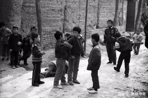 对纯真年代的记忆——多年以前的小朋友