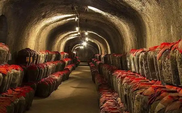 古代人喝的原来是这样的酒?李白武松的酒量也不过如此!