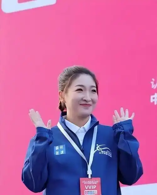 刘诗雯官宣决定,父母开心,队友祝福,球迷期待.