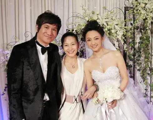 罗海琼和费麒大婚