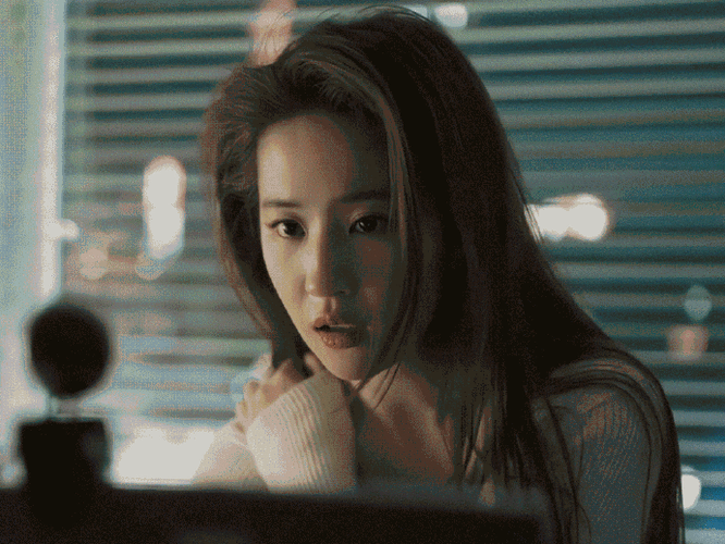 编剧谈玫瑰的故事改编难点##黄亦玫还就只能是刘亦菲