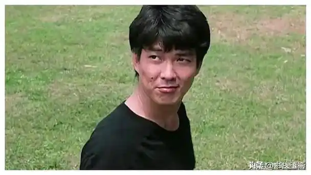 当年元彪正值巅峰期,却因一个念头之差,葬送了自己"巨星之路"