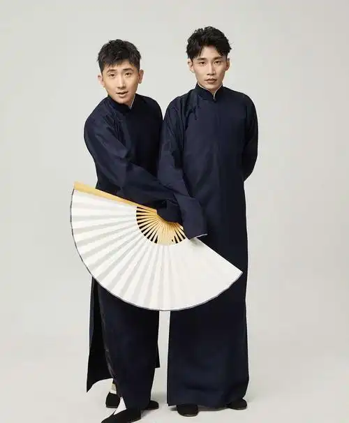 尚九熙何九华粉丝捐赠爱心健康体育室助力公益扶贫