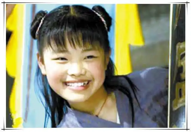 "最丑童星"王莎莎,上演"逆天翻盘",电影脸美到哭