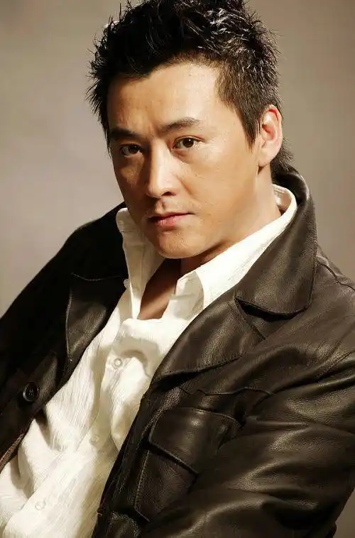 经常出现在荧屏的70后帅哥,刘小峰,高鑫,祖峰,戏红人不太红