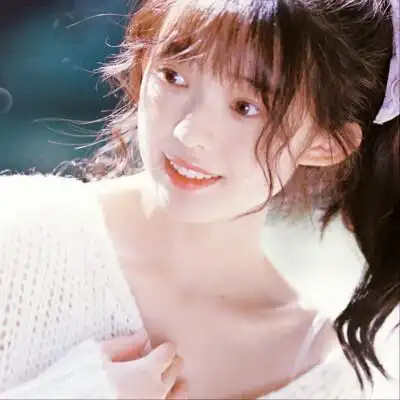 qq头像女生清新高清好看图片115张