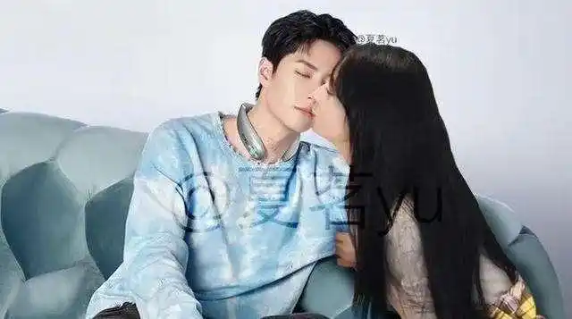 脑补一出赵丽颖王一博王炸姐弟超甜从相识到相爱的爱情故事