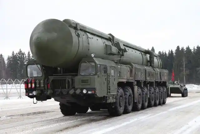 资料图:俄军白杨m战略导弹