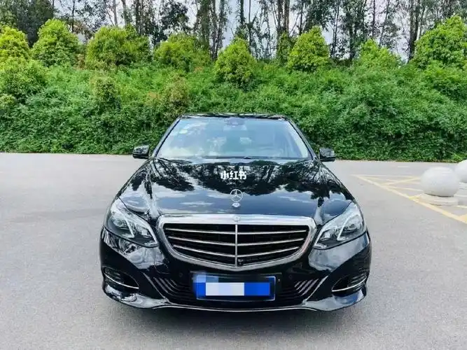 奔驰e300