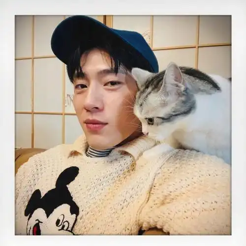 一口井 一片蓝 一生只爱井柏然 不抛弃 不放弃 永远和宝儿在一起