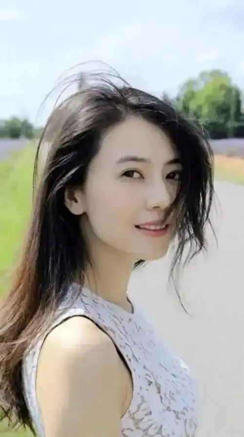 赵又廷回应"夺妻之仇",谈及妻子高圆圆,情绪都写在脸上