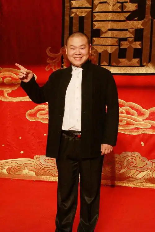 岳云鹏 yun-peng yue的图片