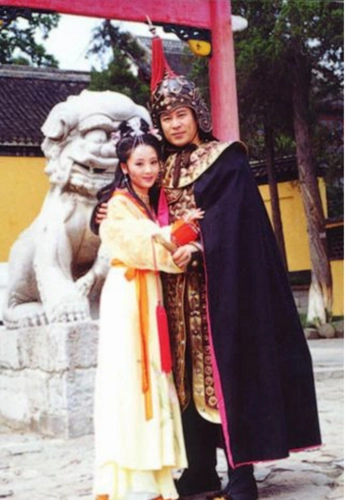 跟聂远黄奕同戏成名当红时息影复出参演老炮儿不要片酬