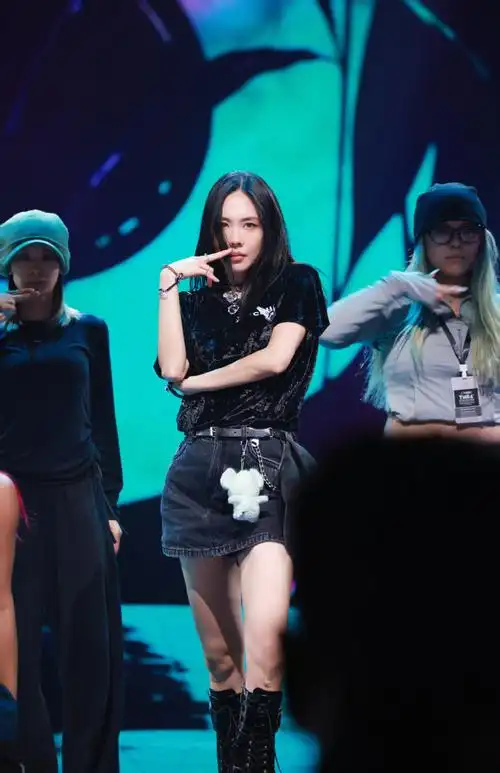 王霏霏彩排fantasy舞台照##王霏霏澳门彩排舞台照