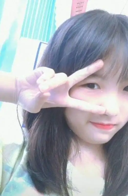 网恋照片15岁女生,网恋照片女生丑照-图片大观-奇异网