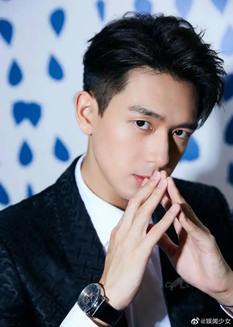 李现分享191117前方李现手控集合了你是不是也缺一个这样的现男友呢