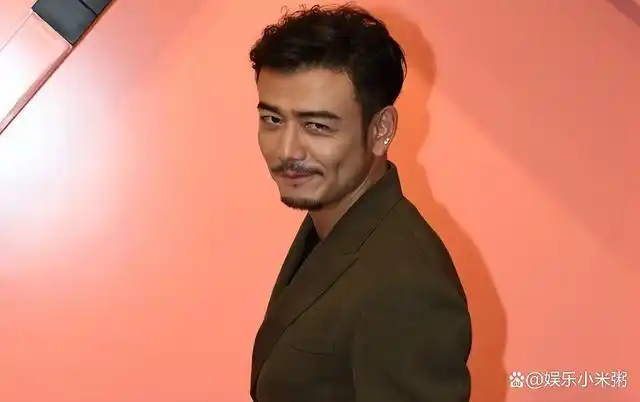 演员杨烁:从行走荷尔蒙到"油腻渣男",40岁的他到底做了什么?
