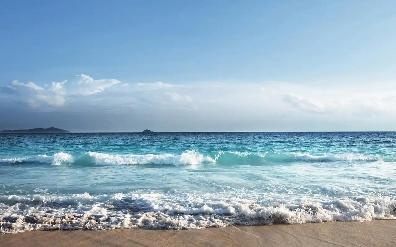 蓝色大海亮丽自然风光高清桌面壁纸高清大图预览1920x1200_风景壁纸