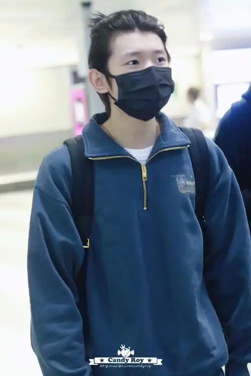 王源大背头小揪揪##bally全球品牌代言人王源