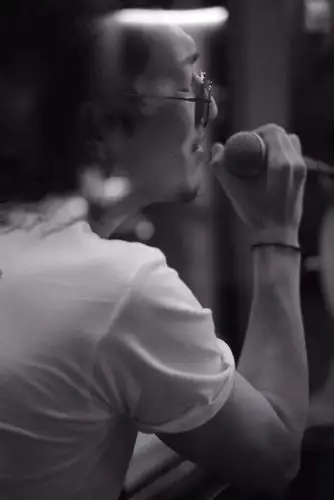 专访亚森爱唱流行歌曲的哈萨克小哥二到成为渣男