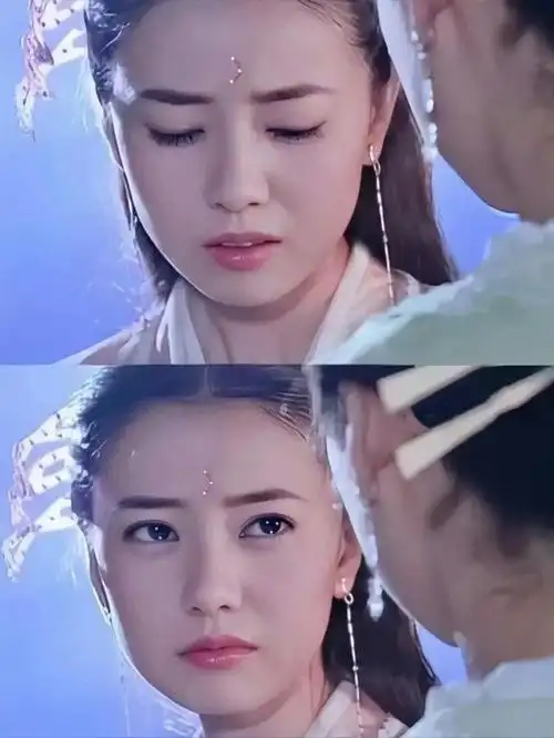 童年的唯二女神,一个周芷若,一个冷清秋.