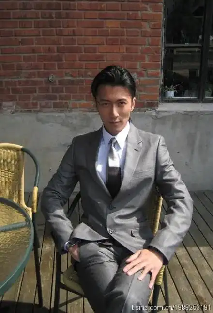 p>谢霆锋,1980年8月29日出生于中国 a target="_blank" href="/item