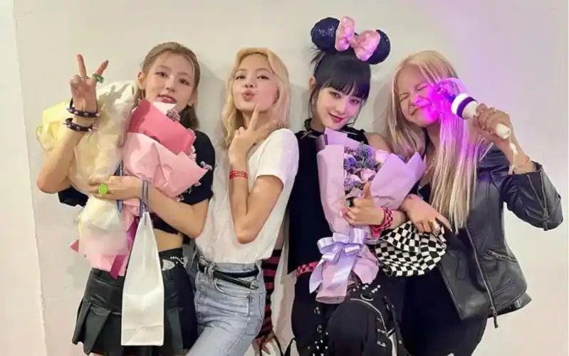 (g)i-dle 220618 lisa x sorn 你们要的合照这不就来了吗