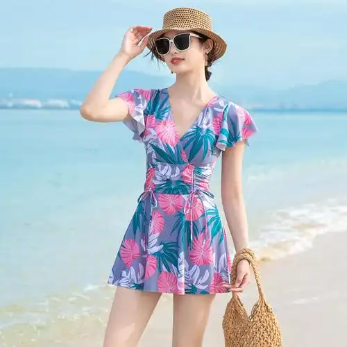 泳衣女保守大码胖mm连体裙式平角遮肚显瘦中老年妈妈款温泉游泳衣