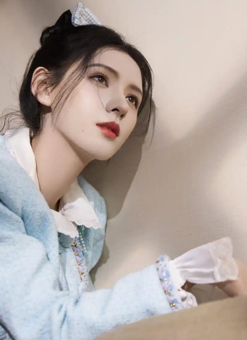 张予曦高清壁纸头像(四十八)[鼓掌]