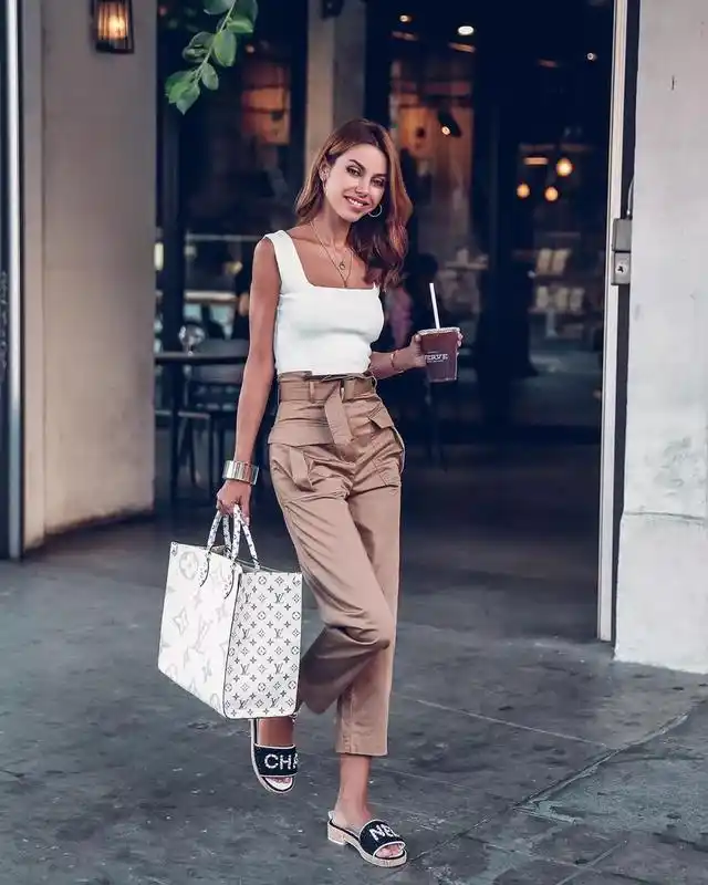 年度包王出炉,2019霸屏女明星街拍的10个包