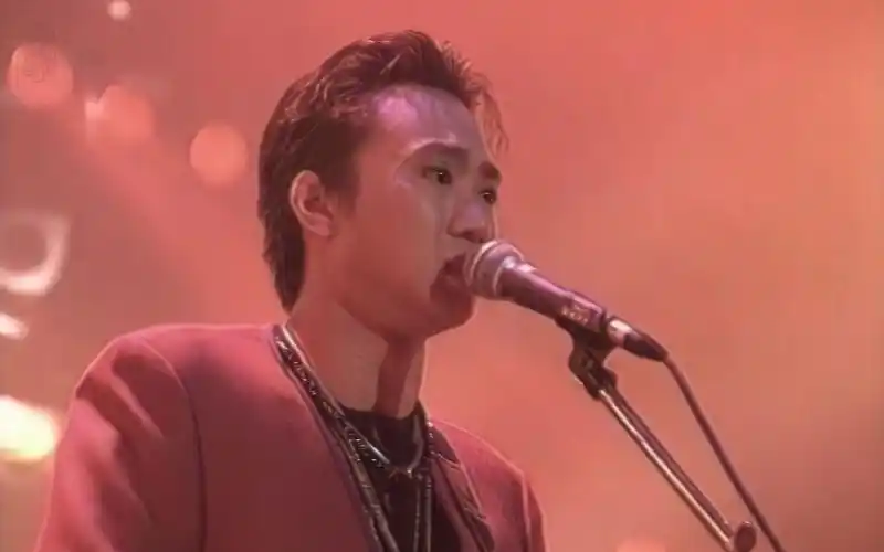 【beyond】4k修复1991beyond生命接触演唱会特效字幕www.bilibili.