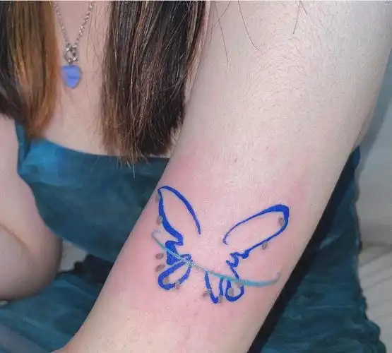 2021蝴蝶纹身图案大全女5
