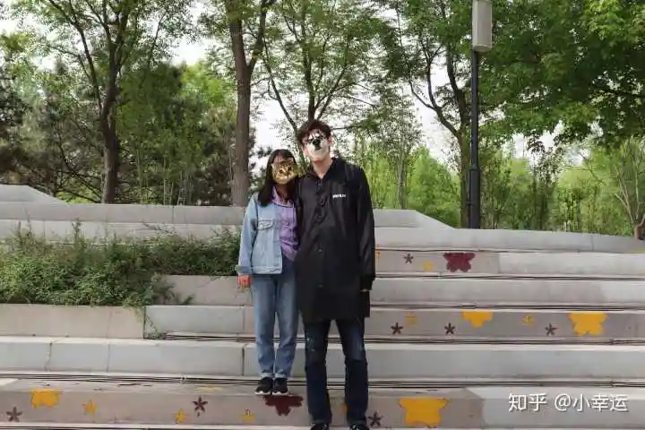 两个人身高差带来的生理上的差距还是真的相当明显.