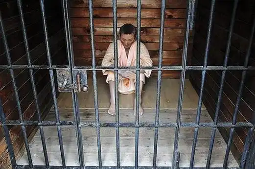 坐牢出来的男人性能力废了真的吗 男人坐牢后心态会变吗