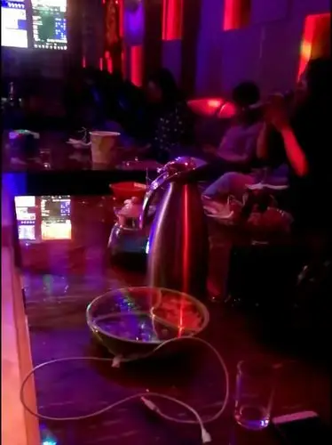 快乐的生日聚会----同砚嵕山下,似是故人来(十)